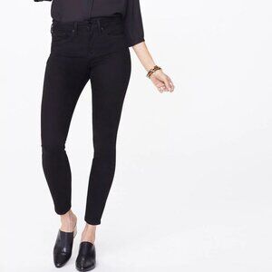 NYDJ Black Skinny Jeans P536
